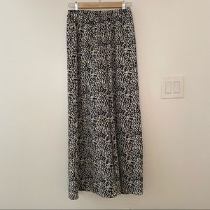☆ molly green black and white abstract high rise pants ☆